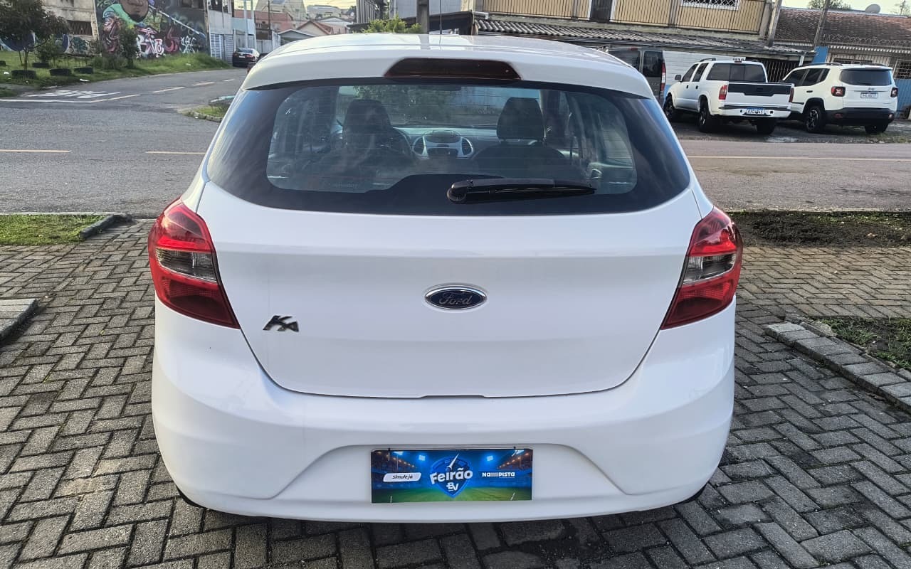 imagem-https://www.socarrao.com.br/sc-vehicle-images-prod/4373702/1792175404314-V2hhdHNBcHAgSW1hZ2UgMjAyNi0xMC0xNSBhdCAyMy4zMy4xMS5qcGVn.jpeg