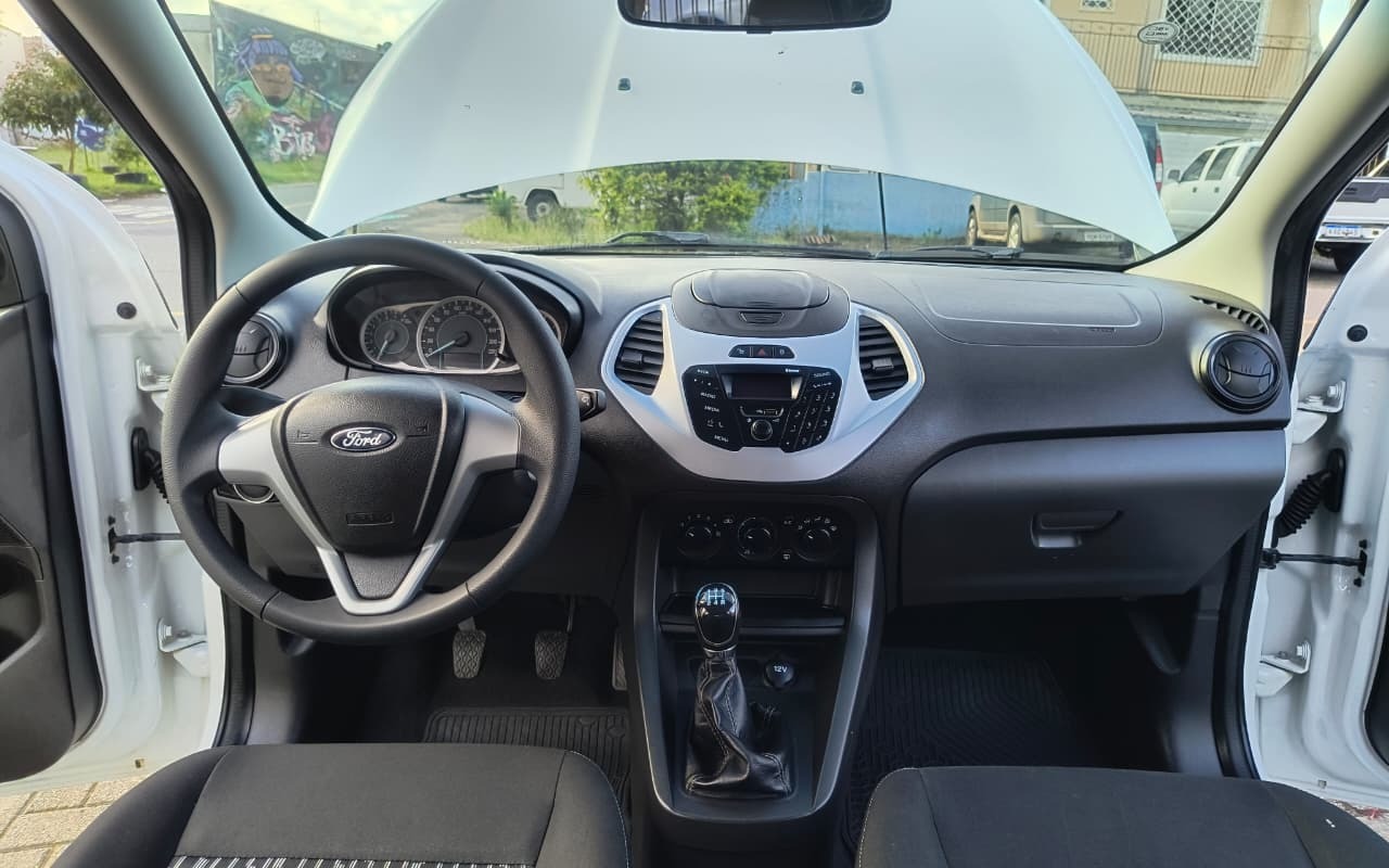 imagem-https://www.socarrao.com.br/sc-vehicle-images-prod/4373702/1792175405275-V2hhdHNBcHAgSW1hZ2UgMjAyNi0xMC0xNSBhdCAyMy4zMy4yMS5qcGVn.jpeg