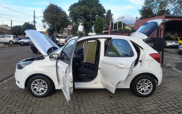 imagem-https://www.socarrao.com.br/sc-vehicle-images-prod/4373702/1792175405733-V2hhdHNBcHAgSW1hZ2UgMjAyNi0xMC0xNSBhdCAyMy4zMy4yMy5qcGVn.jpeg