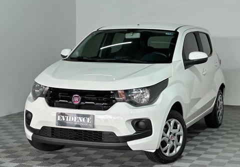 Fiat Mobi DRIVE 1.0 Flex 6V 5p 2018 Branco — foto 1 de 3