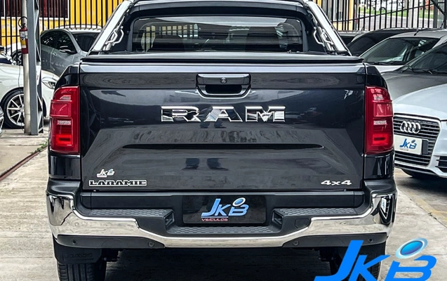 imagem-https://www.socarrao.com.br/sc-vehicle-images-prod/4373738/1792175659950-h19KXtKl7ivgDsDgVZfw0yDPCrcQGBIy.jpg