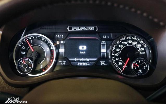 imagem-https://www.socarrao.com.br/sc-vehicle-images-prod/4373765/1792175774692-8578478_6_B_0b21b5189b.jpeg
