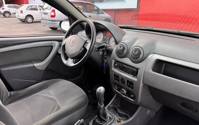 imagem-https://www.socarrao.com.br/sc-vehicle-images-prod/4373771/1793025490761-8573334_6_B_53f5c36afb.jpeg
