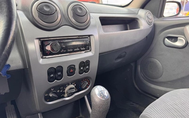 imagem-https://www.socarrao.com.br/sc-vehicle-images-prod/4373771/1793025490766-8573334_10_B_88b64e8ac9.jpeg