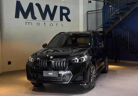 Bmw X1 2024 Preto — foto 1 de 3