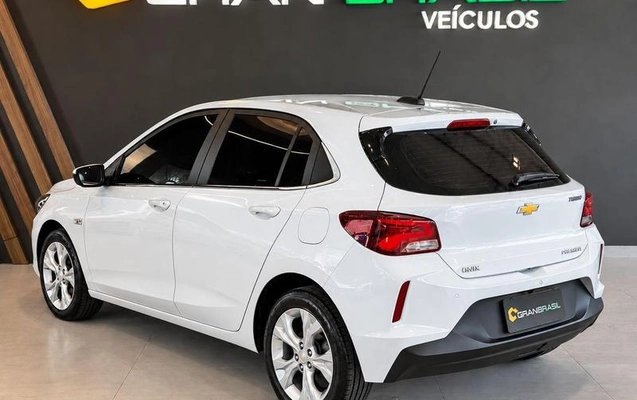 imagem-https://www.socarrao.com.br/sc-vehicle-images-prod/4373775/1792422925961-8575304_2_B_7bfbc4e224.jpeg