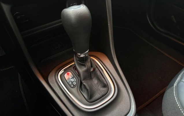 imagem-https://www.socarrao.com.br/sc-vehicle-images-prod/4373792/1792176145043-V2hhdHNBcHAgSW1hZ2UgMjAyNi0xMC0xNiBhdCAxNS4yNy4wMC5qcGVn.jpeg