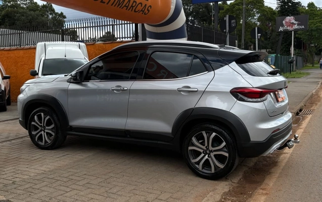 imagem-https://www.socarrao.com.br/sc-vehicle-images-prod/4373792/1792176145484-V2hhdHNBcHAgSW1hZ2UgMjAyNi0xMC0xNiBhdCAxNS4yNy4wMiAoMSkuanBlZw.jpeg