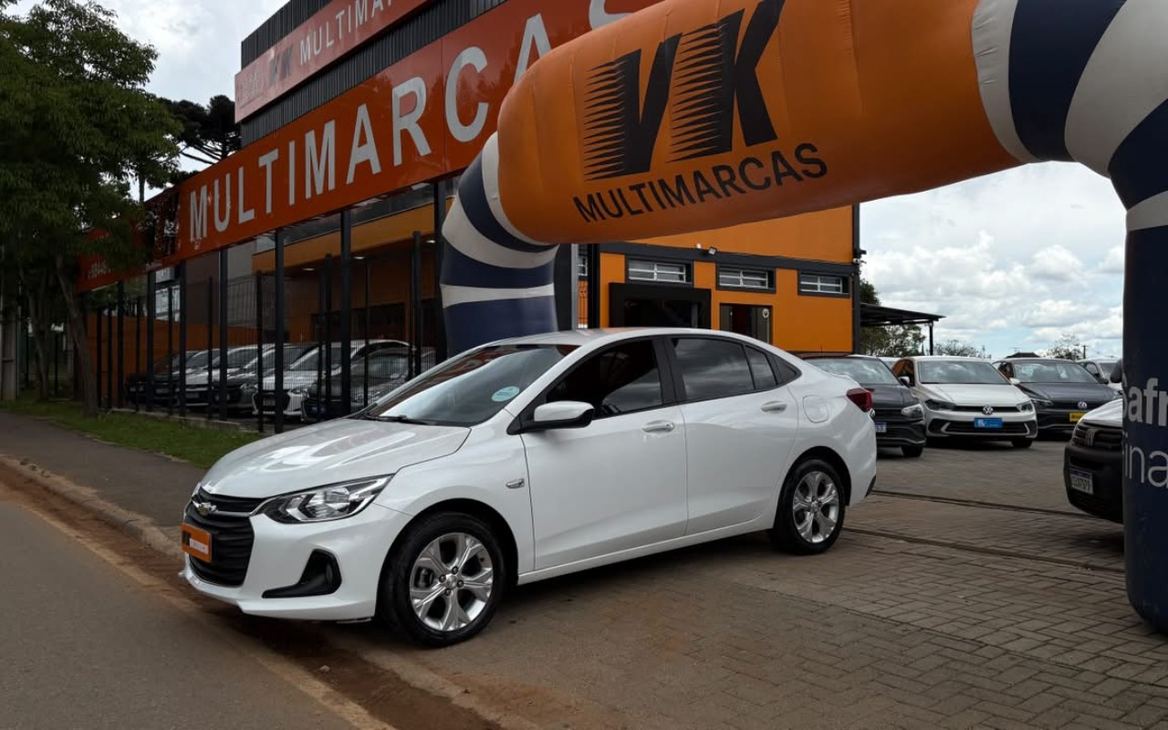 Chevrolet Onix 2023 Branco — foto 1 de 3