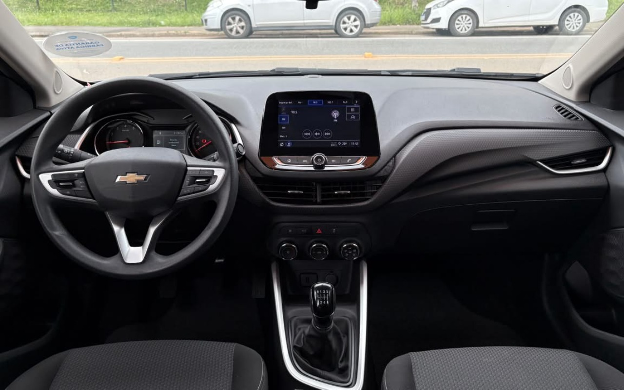 imagem-https://www.socarrao.com.br/sc-vehicle-images-prod/4373858/1792176413400-V2hhdHNBcHAgSW1hZ2UgMjAyNi0xMC0xNiBhdCAxNS4wMy41Ni5qcGVn.jpeg