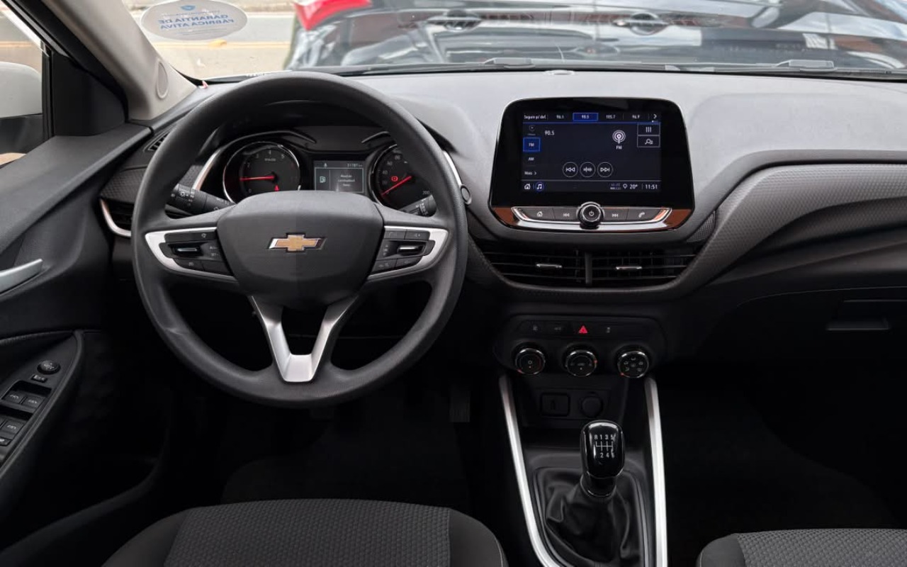 imagem-https://www.socarrao.com.br/sc-vehicle-images-prod/4373858/1792176413483-V2hhdHNBcHAgSW1hZ2UgMjAyNi0xMC0xNiBhdCAxNS4wMy41NS5qcGVn.jpeg