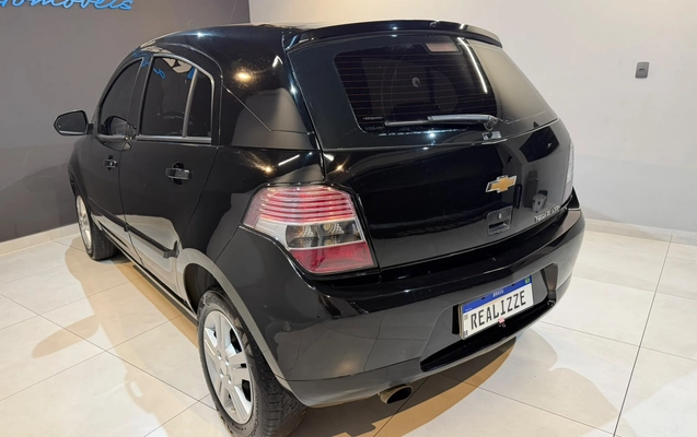 imagem-https://www.socarrao.com.br/sc-vehicle-images-prod/4373861/1792176432255-003_a515b0cce93216f79c23273c6cece9c6.jpg