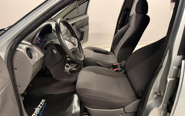 imagem-https://www.socarrao.com.br/sc-vehicle-images-prod/4373862/1792176442083-003_6ffebe15882d8ca5467dd92747f86bf4.jpg