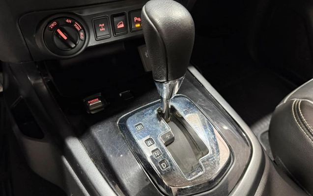 imagem-https://www.socarrao.com.br/sc-vehicle-images-prod/4373868/1792676196460-vehicle_image_1792176477_98d935b418d87ff98058248e0e6d92d9.jpeg