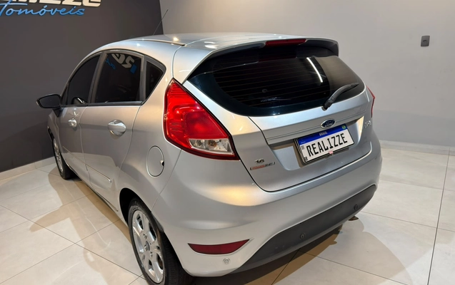 imagem-https://www.socarrao.com.br/sc-vehicle-images-prod/4373874/1792176510523-003_1ac70021ba2b3e564f04a62849bfdd5b.jpeg