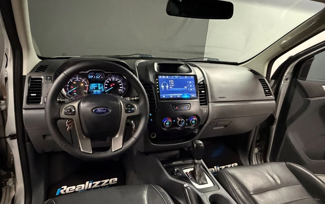 imagem-https://www.socarrao.com.br/sc-vehicle-images-prod/4373875/1792176520690-003_07a4ddcb8cdf0110628c0397a83cd4cc.jpg