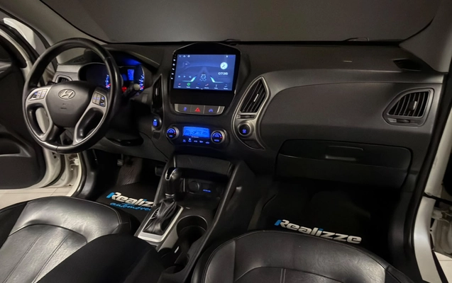 imagem-https://www.socarrao.com.br/sc-vehicle-images-prod/4373884/1792176559666-003_43f3c31c846e439ec4bed1d01cd6f9fa.jpeg