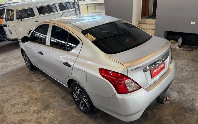 imagem-https://www.socarrao.com.br/sc-vehicle-images-prod/4373885/1792593062635-8576570_17_B_01628842c9.jpeg