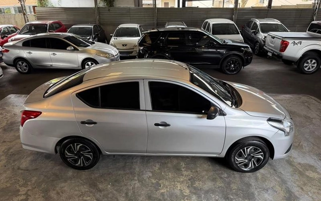imagem-https://www.socarrao.com.br/sc-vehicle-images-prod/4373885/1792593062712-8576570_6_B_36a5ff0ce8.jpeg