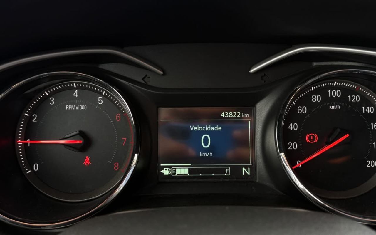imagem-https://www.socarrao.com.br/sc-vehicle-images-prod/4373888/1792176577540-V2hhdHNBcHAgSW1hZ2UgMjAyNi0xMC0xNiBhdCAxNC41MS4yOSAoMSkuanBlZw.jpeg