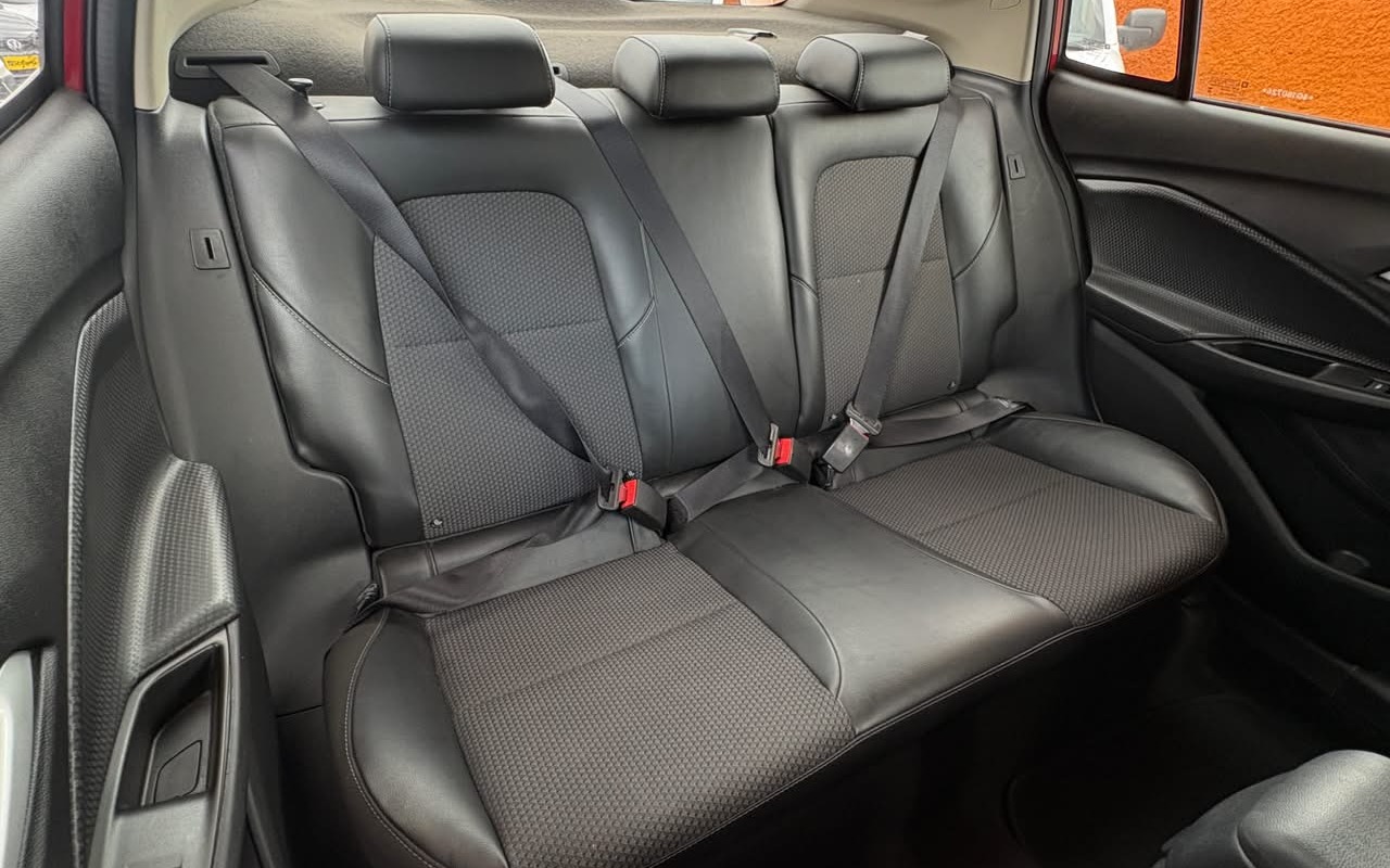imagem-https://www.socarrao.com.br/sc-vehicle-images-prod/4373888/1792176578326-V2hhdHNBcHAgSW1hZ2UgMjAyNi0xMC0xNiBhdCAxNC41MS4zMyAoMikuanBlZw.jpeg