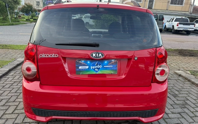 imagem-https://www.socarrao.com.br/sc-vehicle-images-prod/4373889/1792176579652-V2hhdHNBcHAgSW1hZ2UgMjAyNi0xMC0xNSBhdCAyMC4yNi4zMyAoMSkuanBlZw.jpeg