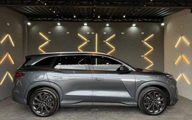 imagem-https://www.socarrao.com.br/sc-vehicle-images-prod/4373903/1792176687935-8578014_15_B_4b6dce0ae8.jpeg