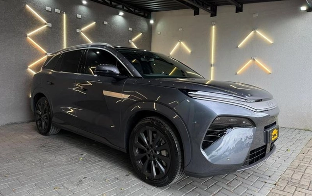 imagem-https://www.socarrao.com.br/sc-vehicle-images-prod/4373903/1792176687937-8578014_19_B_c5af3c7892.jpeg