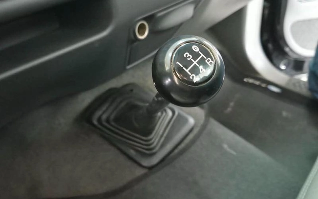 imagem-https://www.socarrao.com.br/sc-vehicle-images-prod/4373915/1792176732666-8573312_18_B_47ebf15cb7.jpeg