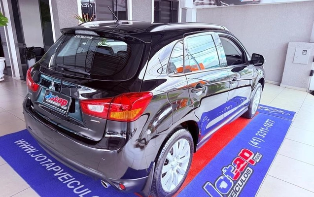 imagem-https://www.socarrao.com.br/sc-vehicle-images-prod/4373937/1792775289195-8530103_8_B_d2af4e4e1f.jpeg