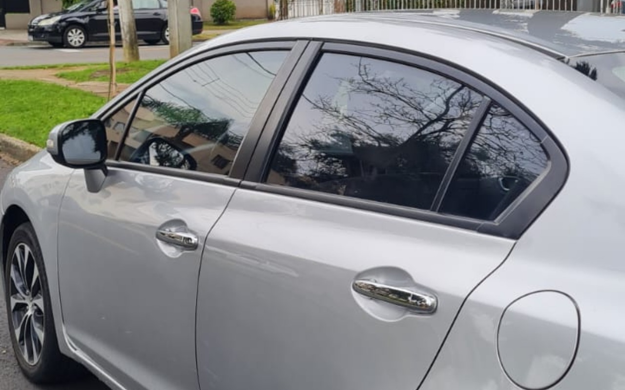 imagem-https://www.socarrao.com.br/sc-vehicle-images-prod/4373938/1793039855675-V2hhdHNBcHAgSW1hZ2UgMjAyNi0xMC0xNiBhdCAxNi4wOS4yOS5qcGVn.jpeg