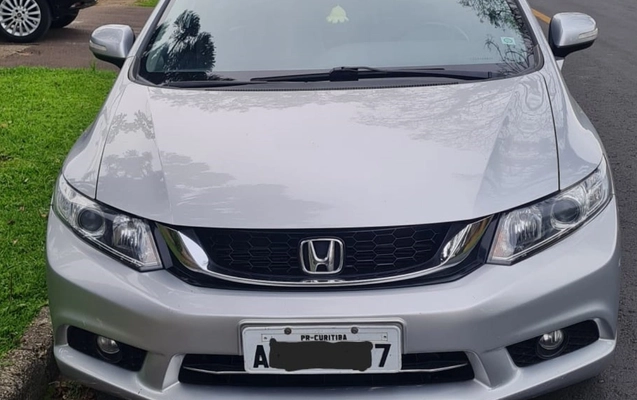 imagem-https://www.socarrao.com.br/sc-vehicle-images-prod/4373938/1793109693668-V2hhdHNBcHAgSW1hZ2UgMjAyNi0xMC0xNiBhdCAxNi4wOS4zMyAoMSkuanBlZw.jpeg