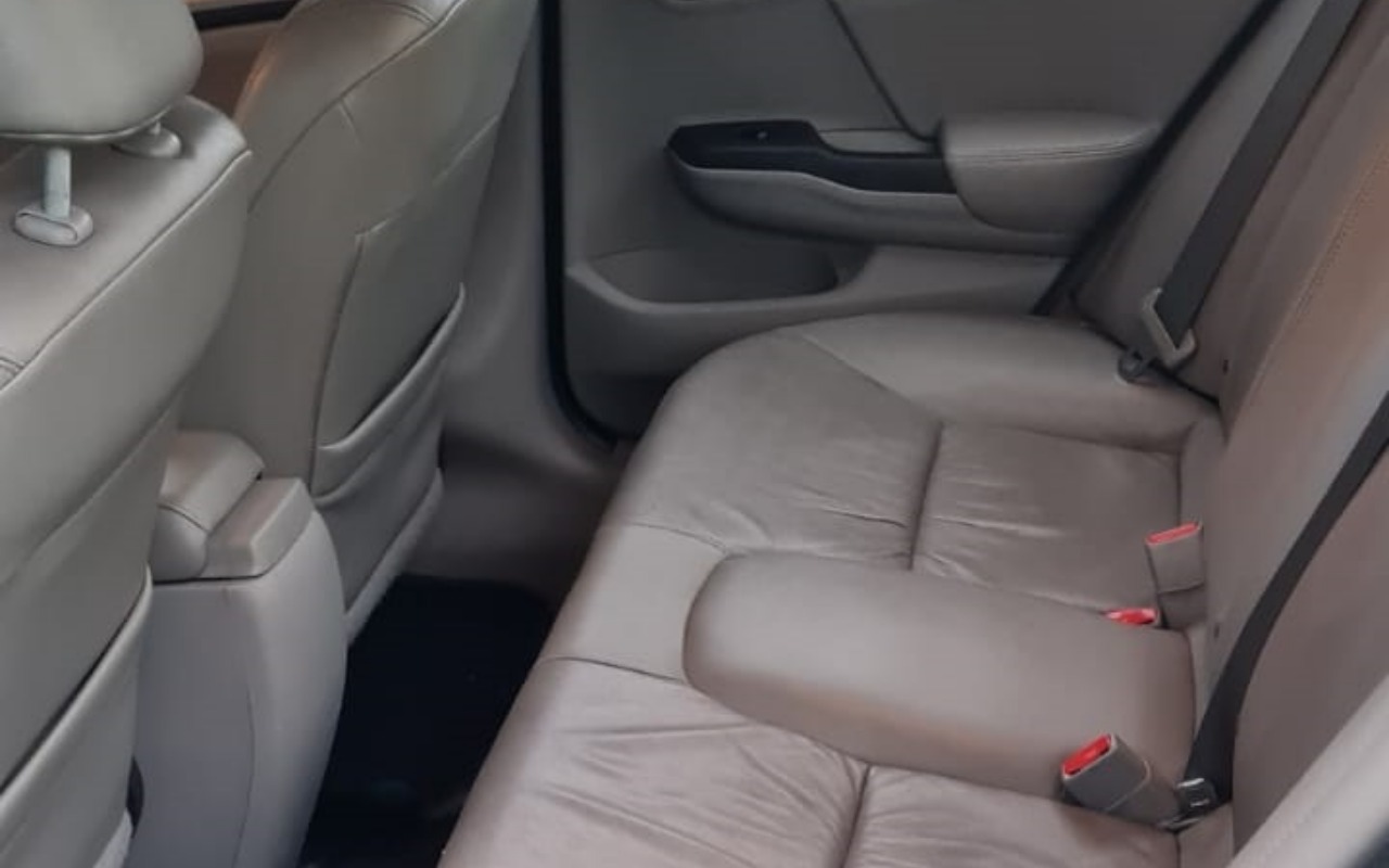 imagem-https://www.socarrao.com.br/sc-vehicle-images-prod/4373938/1793109694097-V2hhdHNBcHAgSW1hZ2UgMjAyNi0xMC0xNiBhdCAxNi4wOS4yNiAoMikuanBlZw.jpeg