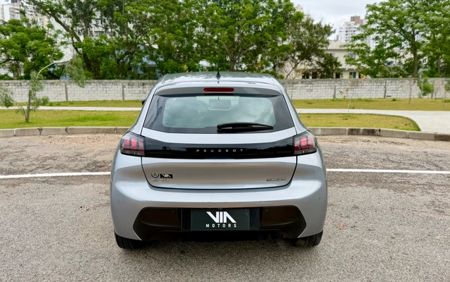 imagem-https://www.socarrao.com.br/sc-vehicle-images-prod/4373958/1792177177081-66a7bc99707f4e69891936f84638eed5_1792176726959.jpg