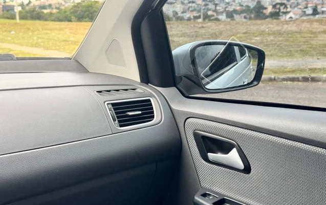 imagem-https://www.socarrao.com.br/sc-vehicle-images-prod/4373970/1792434871625-8569755_8_B_b7d099626b.jpeg