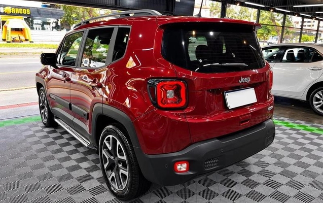 imagem-https://www.socarrao.com.br/sc-vehicle-images-prod/4373987/1792178346640-8578845_0_B_ce4ebecfd8.jpeg