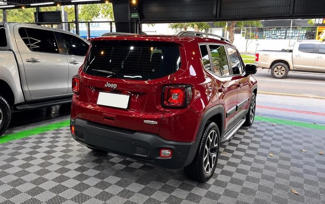 imagem-https://www.socarrao.com.br/sc-vehicle-images-prod/4373987/1792178346644-8578845_0_B_979773d44d.jpeg