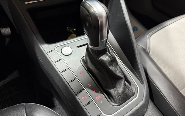 imagem-https://www.socarrao.com.br/sc-vehicle-images-prod/4374004/1792177448690-vehicle_image_1792177440_7b5e602853a4b4146c7a108580e46e31.jpeg