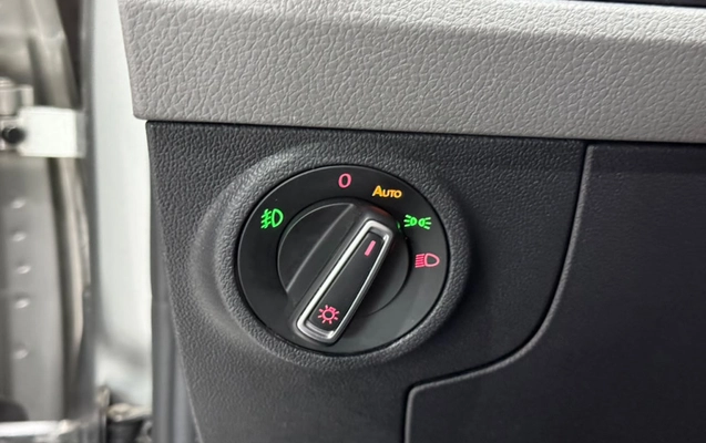 imagem-https://www.socarrao.com.br/sc-vehicle-images-prod/4374004/1792177448692-vehicle_image_1792177442_79f23a6e0c19875394eb7888ad91563d.jpeg