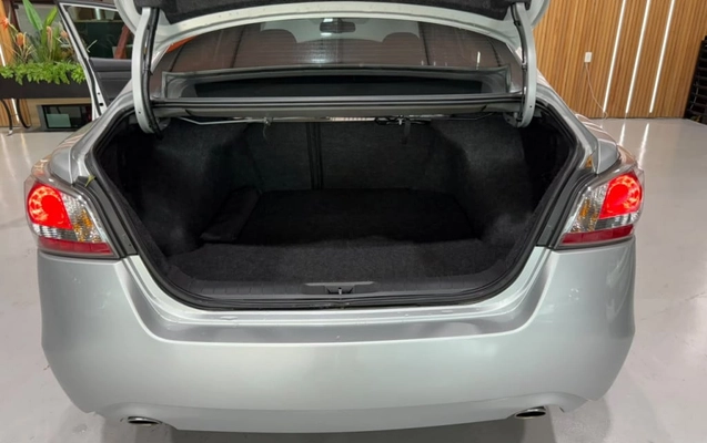 imagem-https://www.socarrao.com.br/sc-vehicle-images-prod/4374039/1792177695061-vehicle_image_1792177663_716a7ea2befe580949bc161de0a2e99c.jpeg