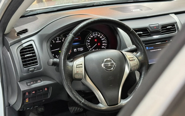 imagem-https://www.socarrao.com.br/sc-vehicle-images-prod/4374039/1792177695071-vehicle_image_1792177674_0e56a314337727a8695107bc0cdf2460.jpeg