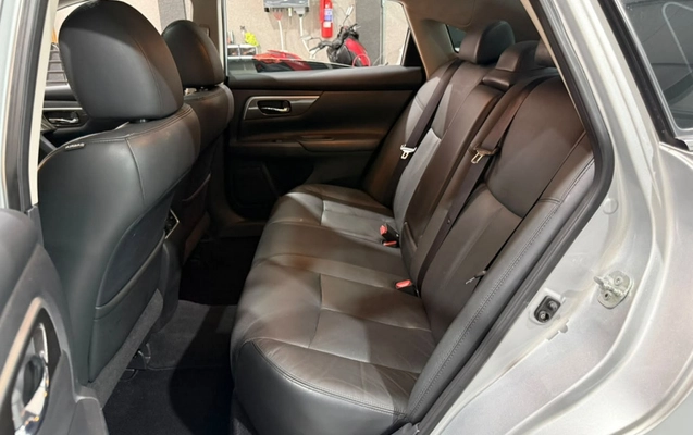 imagem-https://www.socarrao.com.br/sc-vehicle-images-prod/4374039/1792177695080-vehicle_image_1792177680_31072c32fa63b2bc04efdf053f60f3a7.jpeg