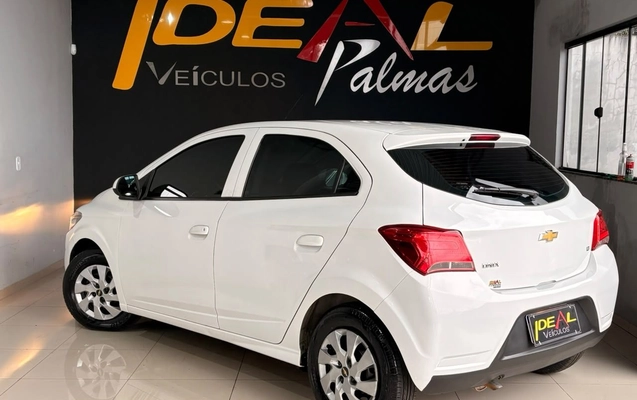 imagem-https://www.socarrao.com.br/sc-vehicle-images-prod/4374040/1792177725663-c7e16101cafb4a429a7267db28acfa3c_1792177677923.jpg