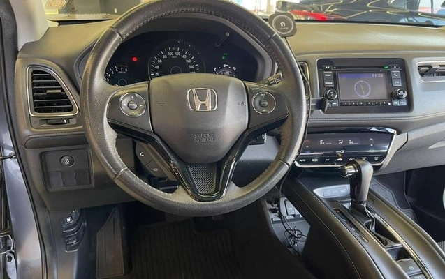 imagem-https://www.socarrao.com.br/sc-vehicle-images-prod/4374045/1792594996449-8578203_2_B_82f0d8a7d7.jpeg