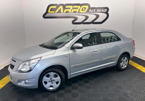 Chevrolet Cobalt 2013 Prata — foto 1 de 3