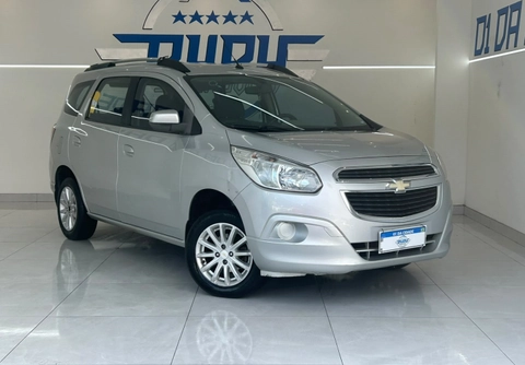 Chevrolet Spin 2015 Prata — foto 1 de 3