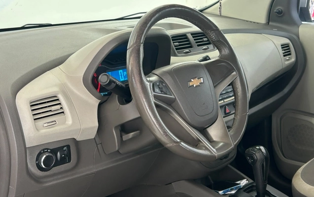 imagem-https://www.socarrao.com.br/sc-vehicle-images-prod/4374089/1792178100782-11_035820.jpg