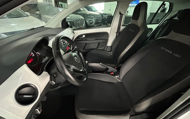 imagem-https://www.socarrao.com.br/sc-vehicle-images-prod/4374108/1792178129880-0b36dcccebda4e7489092cd1cda7cf83_1792177475609.jpg