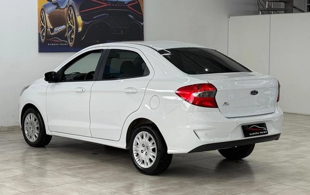 imagem-https://www.socarrao.com.br/sc-vehicle-images-prod/4374160/1792182926280-8523286_5_B_d61fe7531d.jpeg