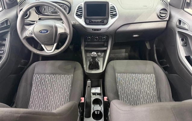 imagem-https://www.socarrao.com.br/sc-vehicle-images-prod/4374160/1792182926282-8523286_13_B_7f34c55c96.jpeg